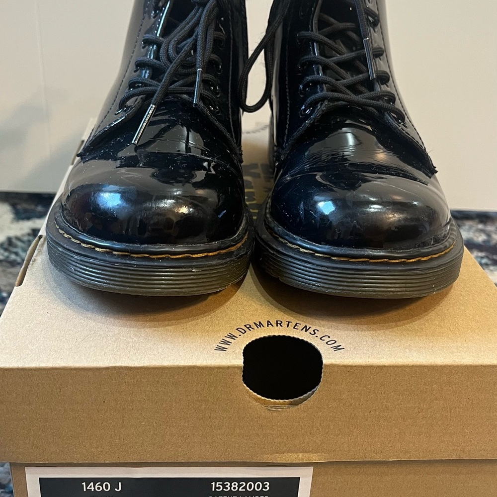 Dr. MARTENS 1460 J (kids) combat boots